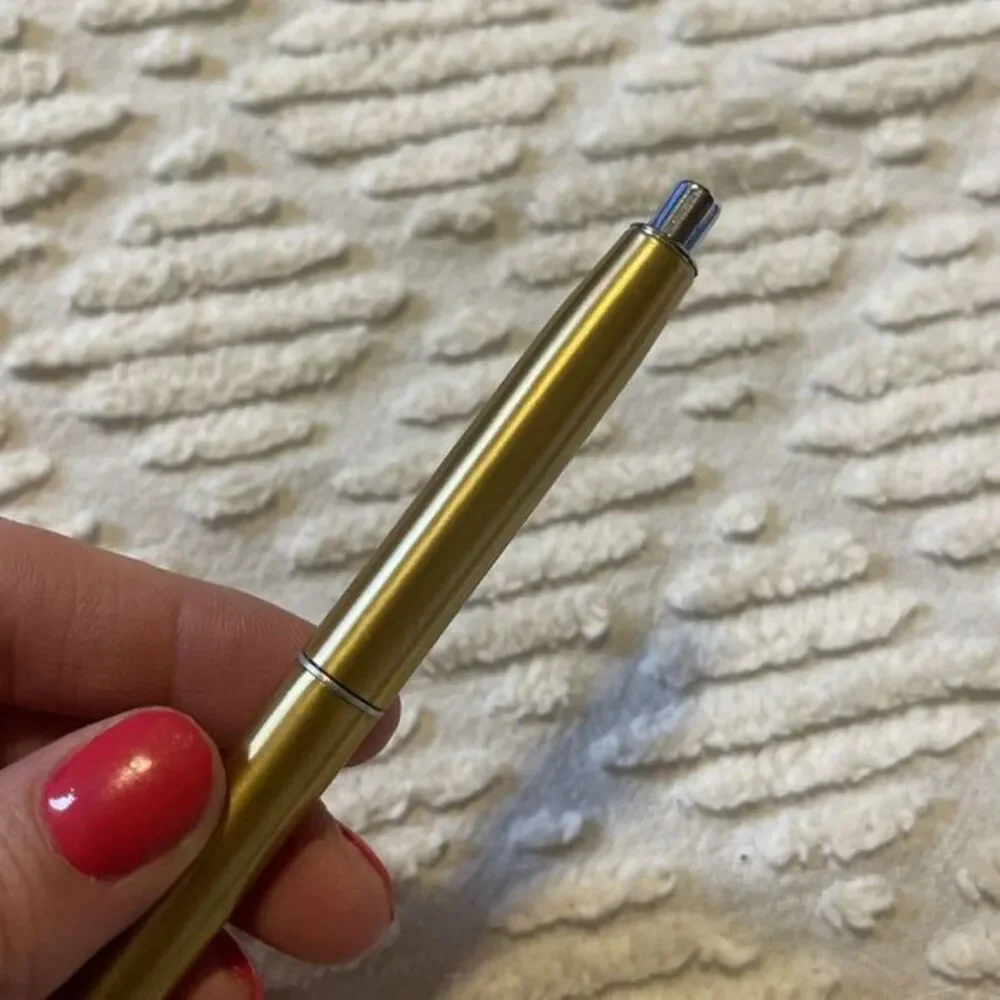 N/A gold tone